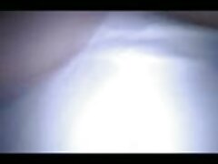 قاد افلام سكسي سويسري أحد الأعضاء إلى المهبل ، مثل كرة في الجيب
