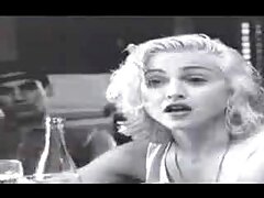 مصممة لممارسة الجنس فيلم سكسي اسباني واللسان