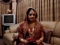 مارس الجنس رجل شقراء على أريكة جلدية موقع افلام سكسي عربي