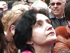 الرجعية الإباحية الفتيات مع رجل ناضج افلام سكسي فول